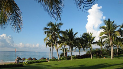 功夫煮骨汤麻辣烫