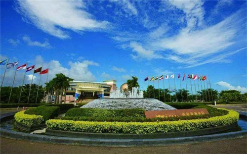 郑恺火锅店设计公司